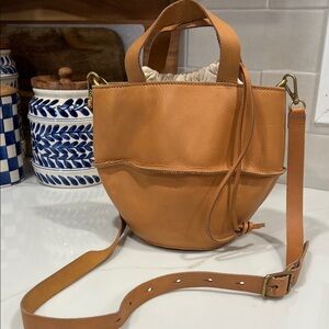 Madewell Leather Bucket Crossbody Bag in Tan with canvas drawstring